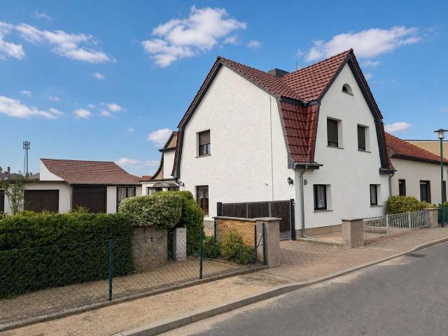 Haus zum Kaufen in Wandlitz Klosterfelde 495.000,00 EUR 150 m²