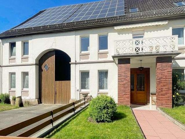 Haus zum Kaufen in Warburg, Westfalen 335.000,00 EUR 230 m²