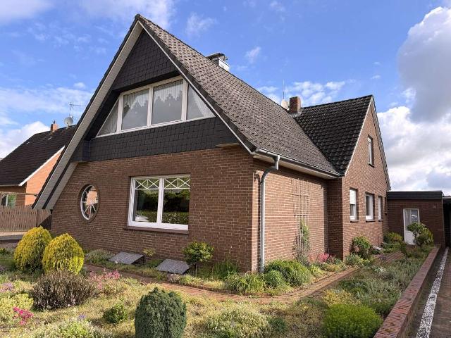 Haus zum Kaufen in Wardenburg Achternmeer 349.000,00 EUR 194 m²