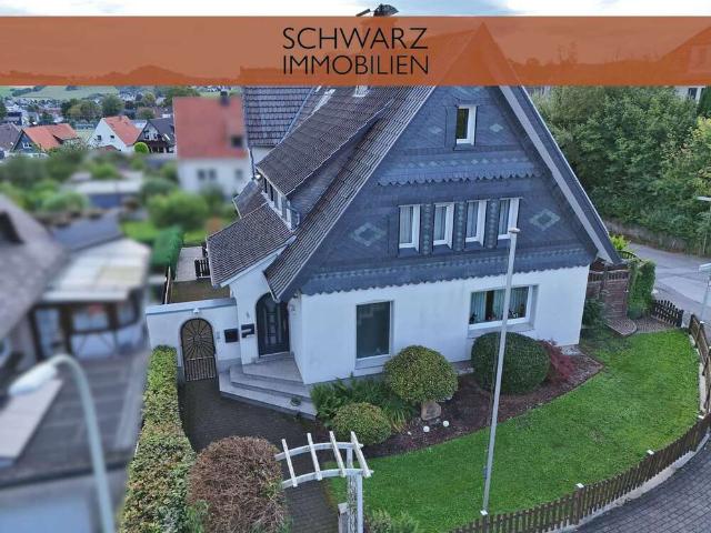 Haus zum Kaufen in Warstein 259.900,00 EUR 240 m²