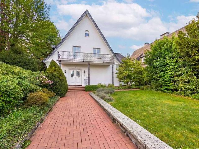 Haus zum Kaufen in Warstein 399.000,00 EUR 253 m²