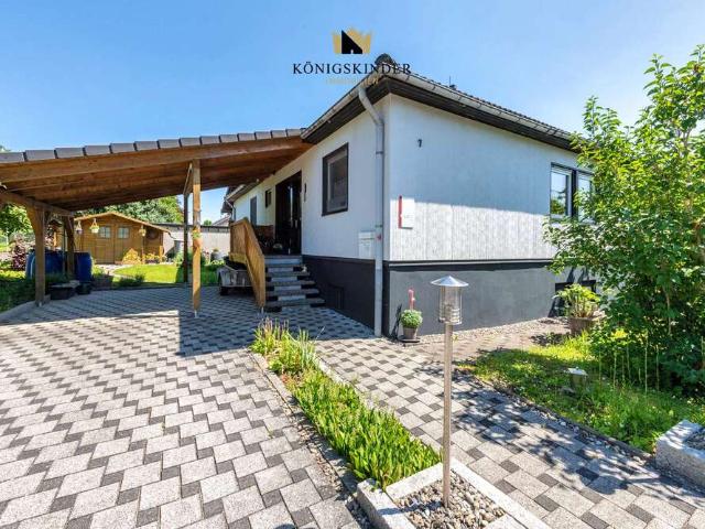 Haus zum Kaufen in Wäschenbeuren 487.500,00 EUR 110.91 m²