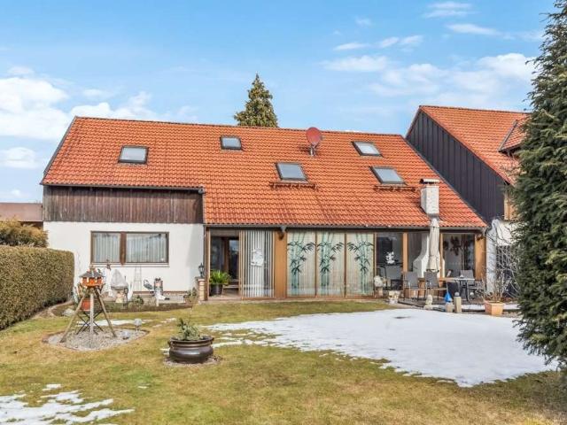 Haus zum Kaufen in Wäschenbeuren 498.000,00 EUR 136 m²