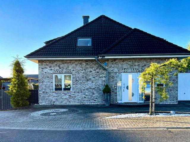 Haus zum Kaufen in Wassenberg 549.000,00 EUR 140 m²