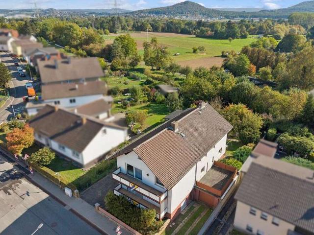 Haus zum Kaufen in Wettenberg 530.000,00 EUR 235 m²