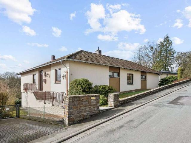 Haus zum Kaufen in Wetzlar 499.000,00 EUR 122.69 m²