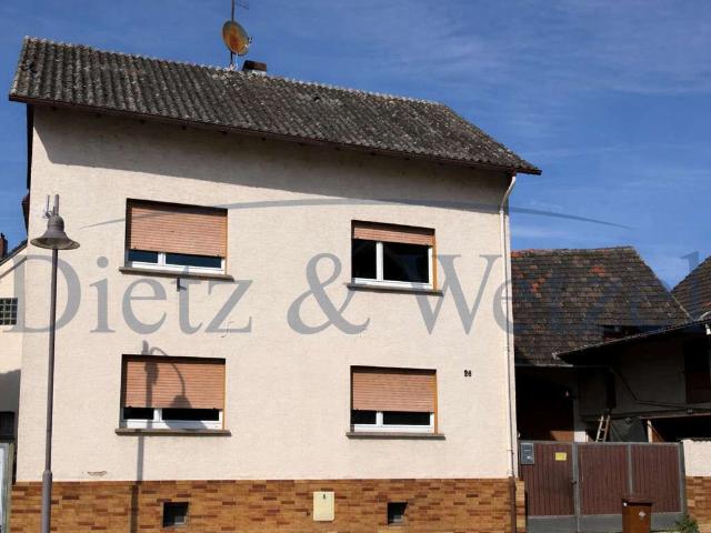 Haus zum Kaufen in Wetzlar Dutenhofen 255.000,00 EUR 142 m²