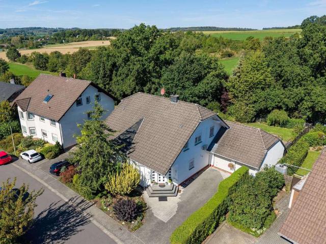Haus zum Kaufen in Weyerbusch 559.000,00 EUR 190 m²