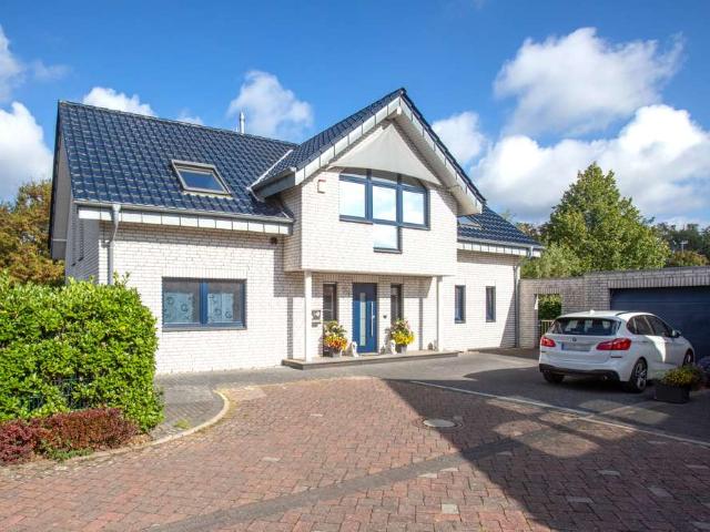 Haus zum Kaufen in Wegberg 695.000,00 EUR 196 m²