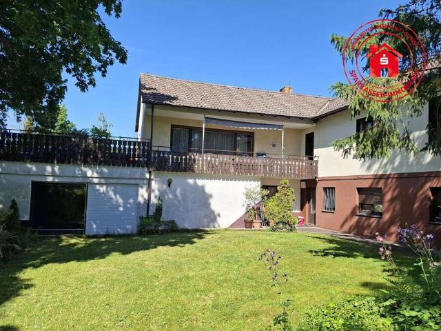 Haus zum Kaufen in Weikersheim 355.000,00 EUR 204.6 m²