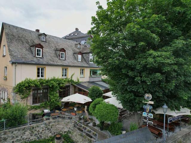 Haus zum Kaufen in Weilburg 349.000,00 EUR 182.89 m²