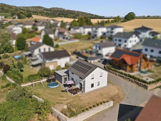 Haus zum Kaufen in Weilburg 580.000,00 EUR 141.42 m²