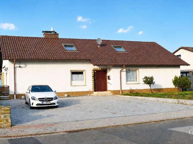 Haus zum Kaufen in Weilerbach 485.000,00 EUR 184 m²