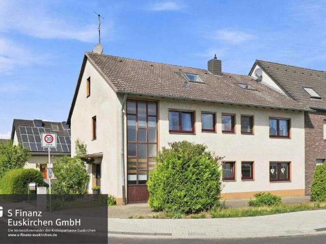 Haus zum Kaufen in Weilerswist 399.000,00 EUR 268.34 m²