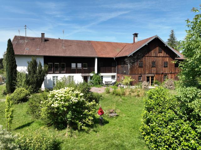 Haus zum Kaufen in Weilheim 2.400.000,00 EUR 300 m²