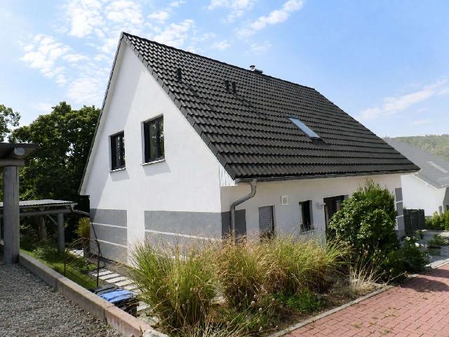 Haus zum Kaufen in Weilrod 650.000,00 EUR 148 m²