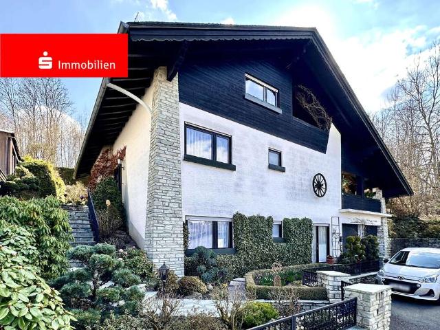 Haus zum Kaufen in Weilrod 395.000,00 EUR 238.21 m²