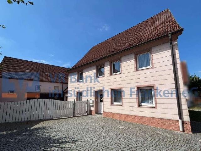 Haus zum Kaufen in Weiltingen 295.000,00 EUR 165 m²