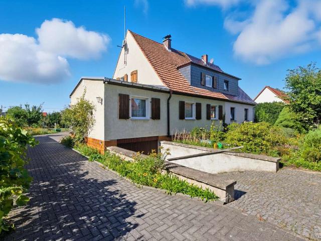 Haus zum Kaufen in Weinböhla 295.000,00 EUR 112 m²