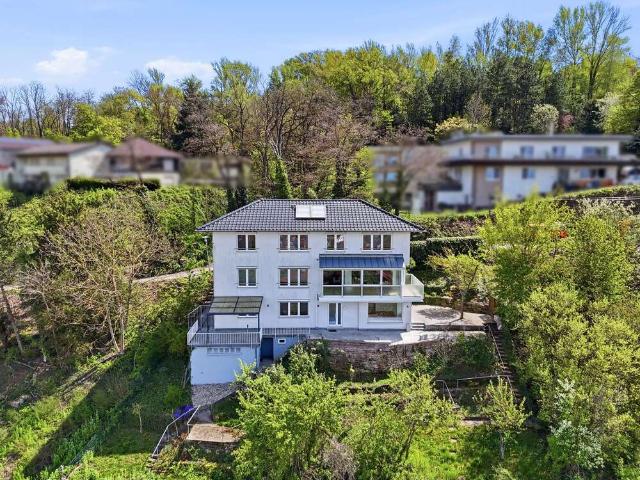Haus zum Kaufen in Weingarten 989.000,00 EUR 198.23 m²