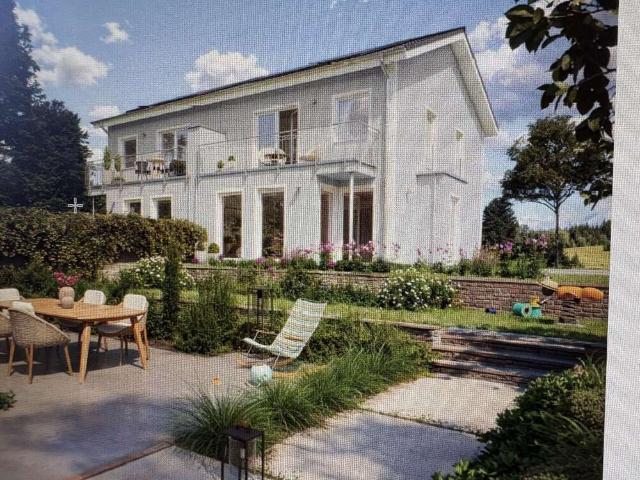 Haus zum Kaufen in Weingarten Baden 430.000,00 EUR 150 m²
