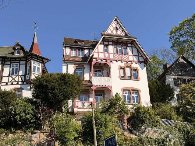 Haus zum Kaufen in Weinheim 1.300.000,00 EUR 280 m²