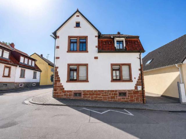 Haus zum Kaufen in Weinheim 669.000,00 EUR 242.4 m²