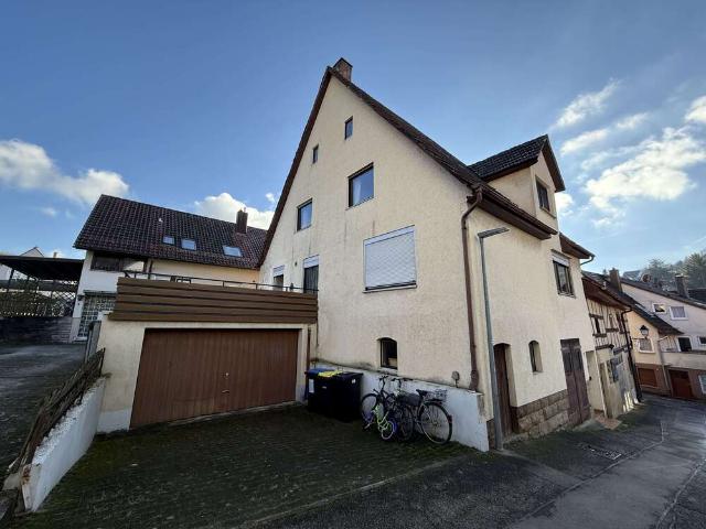 Haus zum Kaufen in Weinstadt 285.000,00 EUR 141.78 m²