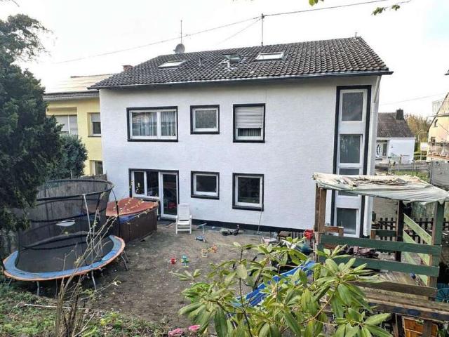 Haus zum Kaufen in Weitersburg 570.000,00 EUR 295 m²