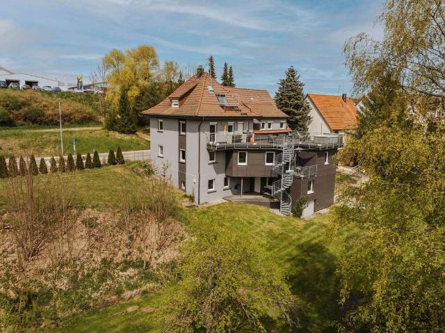 Haus zum Kaufen in Wellendingen 495.000,00 EUR 330 m²