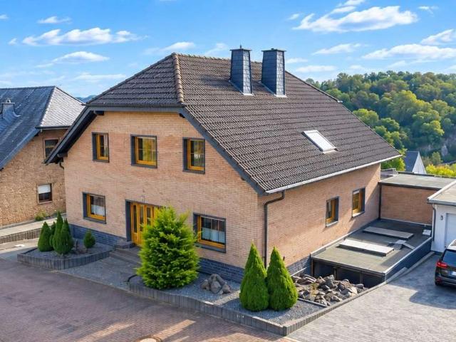 Haus zum Kaufen in Welling 396.500,00 EUR 235 m²