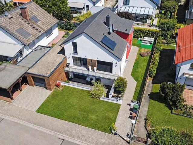 Haus zum Kaufen in Wendelstein 925.000,00 EUR 207 m²