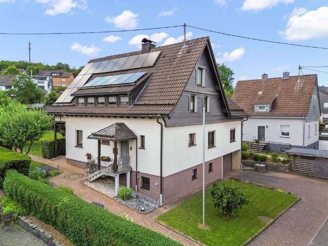 Haus zum Kaufen in Wenden 439.000,00 EUR 193 m²