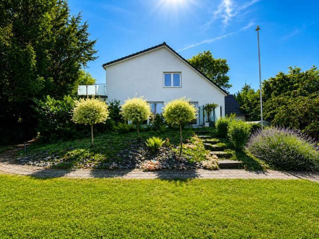 Haus zum Kaufen in Wennigsen 748.000,00 EUR 230 m²