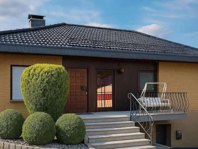 Haus zum Kaufen in Werdohl 395.000,00 EUR 216 m²