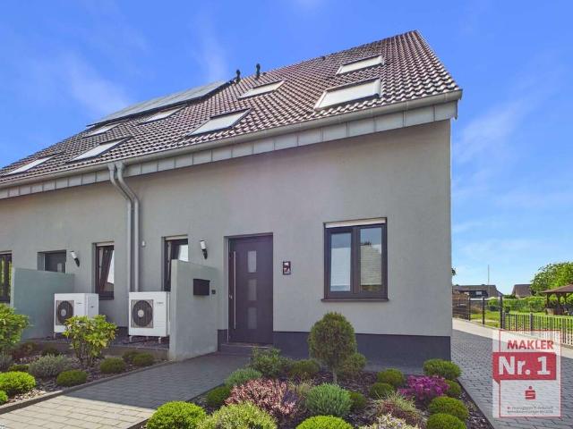 Haus zum Kaufen in Wesel 499.000,00 EUR 147.63 m²