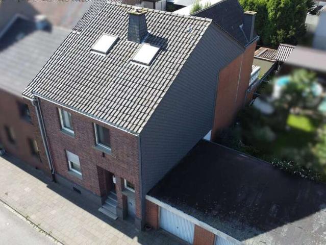 Haus zum Kaufen in Wesel Büderich 265.000,00 EUR 155 m²