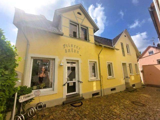 Haus zum Kaufen in Westhofen 299.000,00 EUR 157 m²