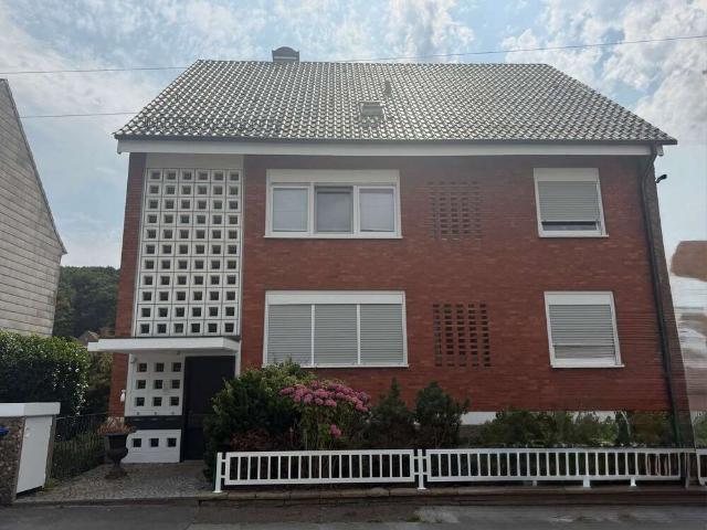 Haus zum Kaufen in Witten 590.000,00 EUR 235.82 m²