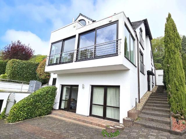 Haus zum Kaufen in Witten 960.000,00 EUR 316 m²