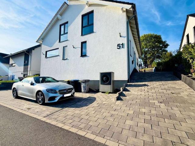 Haus zum Kaufen in Wickede 539.000,00 EUR 250 m²