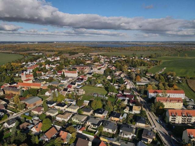 Haus zum Kaufen in Wiedemar 280.000,00 EUR 170 m²