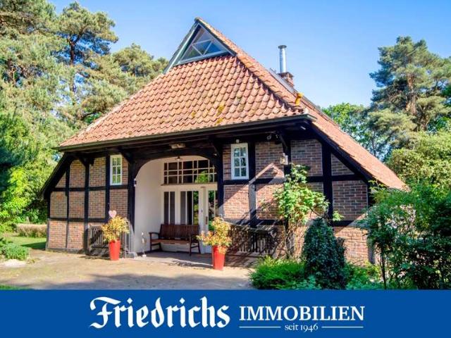 Haus zum Kaufen in Wiefelstede 598.000,00 EUR 246 m²