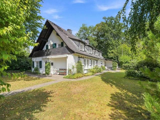 Haus zum Kaufen in Wiehl 1.089.000,00 EUR 213 m²