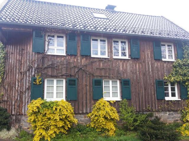 Haus zum Kaufen in Wiehl 269.000,00 EUR 90 m²