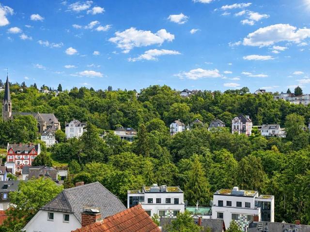 Haus zum Kaufen in Wiesbaden Sonnenberg 800.000,00 EUR 155 m²