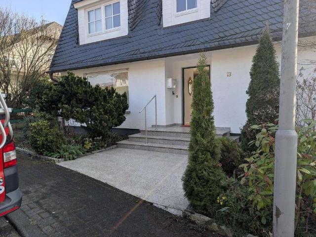 Haus zum Kaufen in Wiesbaden 1.090.000,00 EUR 162 m²