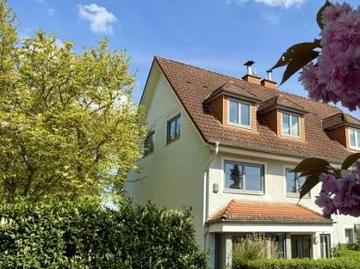 Haus zum Kaufen in Wiesbaden 1.250.000,00 EUR 165.76 m²