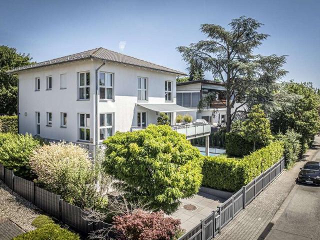 Haus zum Kaufen in Wiesbaden 1.669.000,00 EUR 250 m²