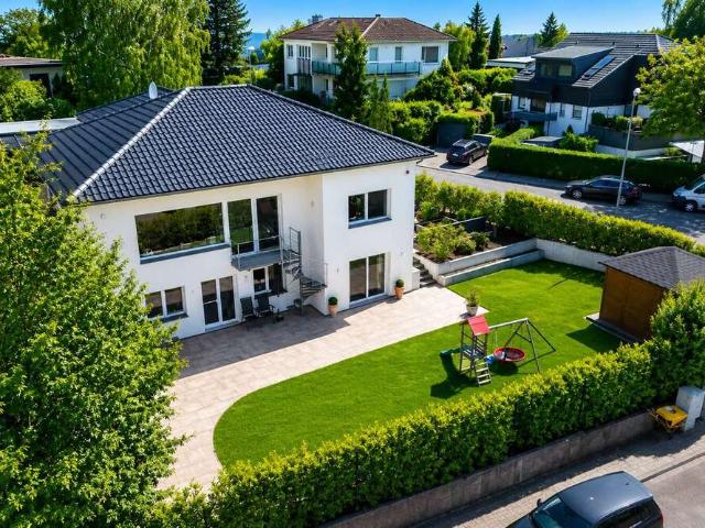 Haus zum Kaufen in Wiesbaden 1.986.000,00 EUR 294.97 m²
